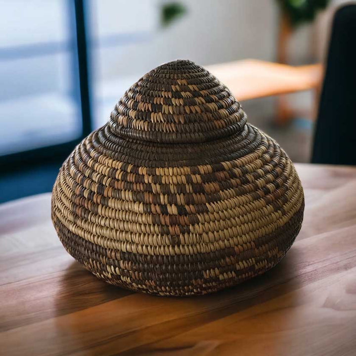 Vintage African Zulu Tribal Hand Woven Basket | Lidded Ukhamba Design