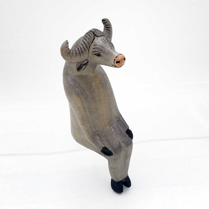 African Buffalo sitting animal craft - African craft online store in USA - Dilwana